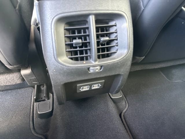 2021 Jeep Cherokee Altitude