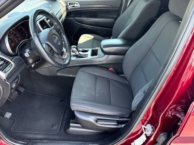2019 Jeep Grand Cherokee Laredo