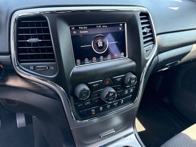 2019 Jeep Grand Cherokee Laredo