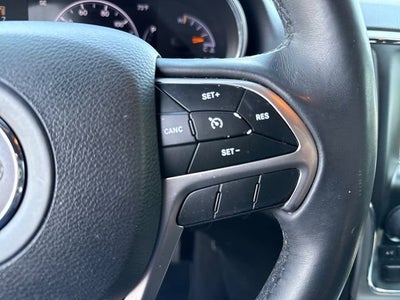 2019 Jeep Grand Cherokee Laredo