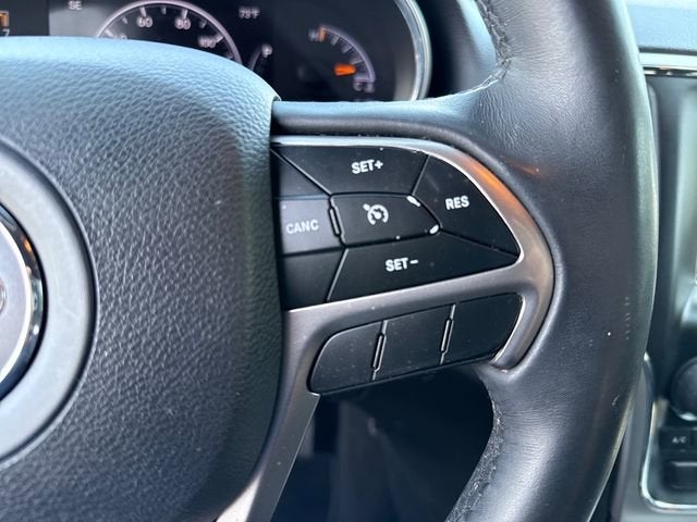 2019 Jeep Grand Cherokee Laredo