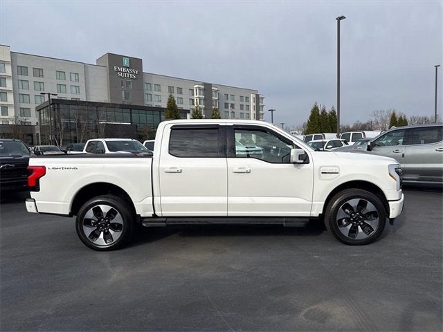 Used 2022 Ford F-150 Lightning Platinum with VIN 1FT6W1EV8NWG08789 for sale in Knoxville, TN