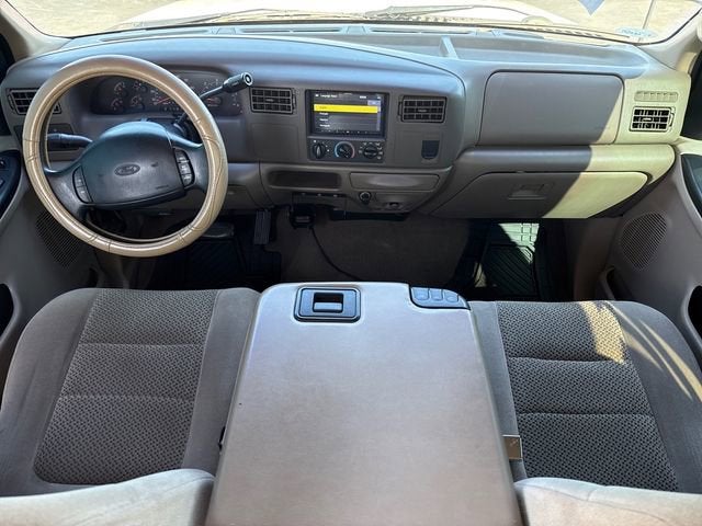 2001 Ford Super Duty F-350 SRW XL