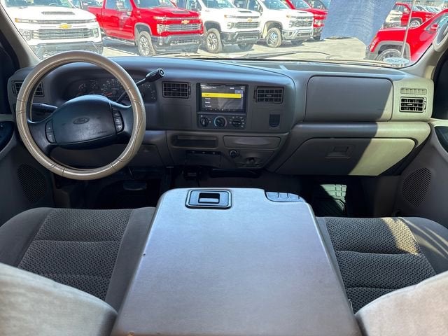 2001 Ford Super Duty F-350 SRW XL