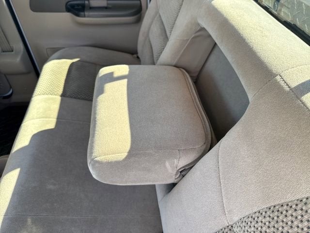 2001 Ford Super Duty F-350 SRW XL