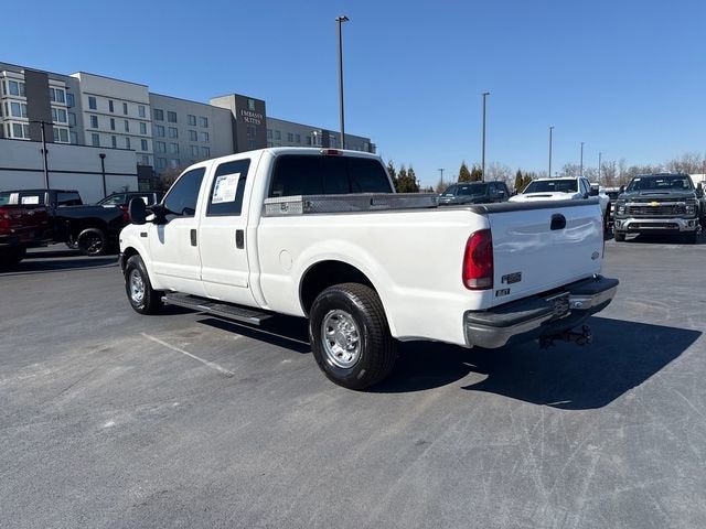 2001 Ford Super Duty F-350 SRW XL