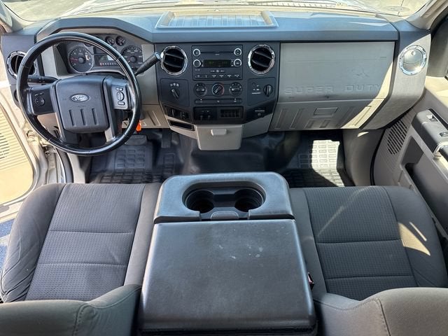 2010 Ford Super Duty F-250 SRW XL