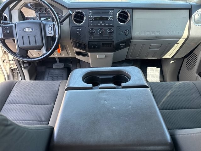 2010 Ford Super Duty F-250 SRW XL