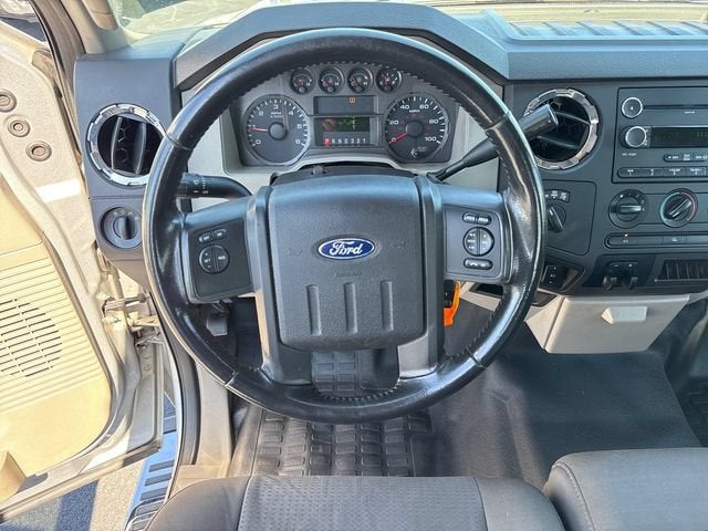 2010 Ford Super Duty F-250 SRW XL
