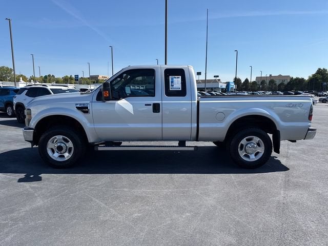 2010 Ford Super Duty F-250 SRW XL
