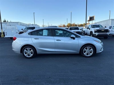 2017 Chevrolet Cruze LT