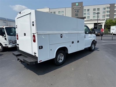 2024 Chevrolet Express Cutaway 3500 1WT