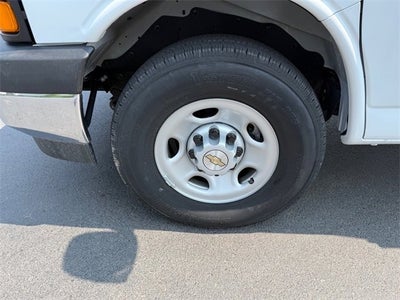 2024 Chevrolet Express Cutaway 3500 1WT