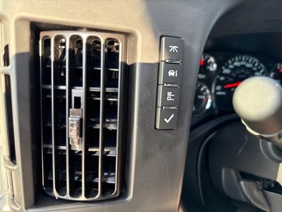 2025 Chevrolet Express Cutaway 3500 1WT