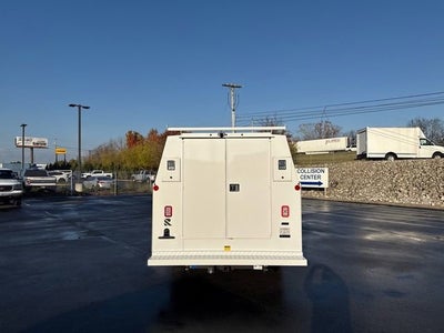 2025 Chevrolet Express Cutaway 3500 1WT