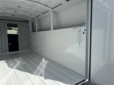 2025 Chevrolet Express Cutaway 3500 1WT