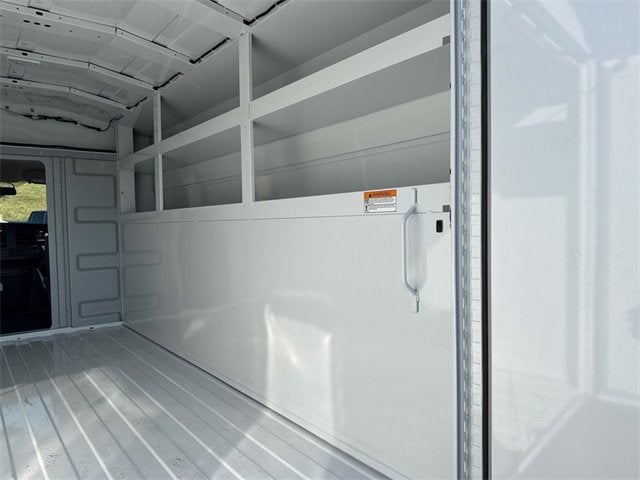 2024 Chevrolet Express Cutaway 3500 1WT