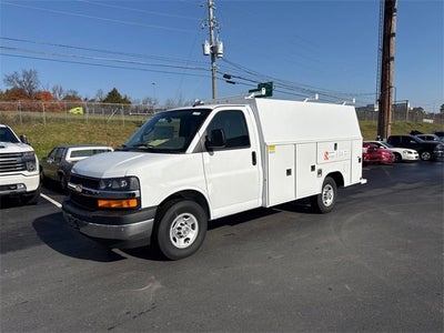 2025 Chevrolet Express Cutaway 3500 1WT