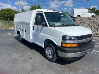 2025 Chevrolet Express Cutaway 3500 1WT