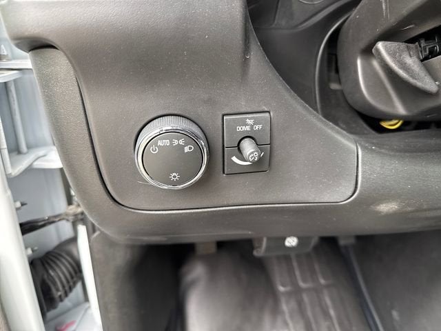 2025 Chevrolet Express Cutaway 3500 1WT