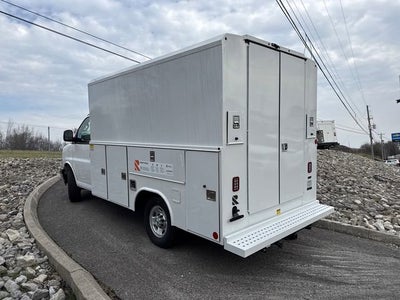 2025 Chevrolet Express Cutaway 3500 1WT