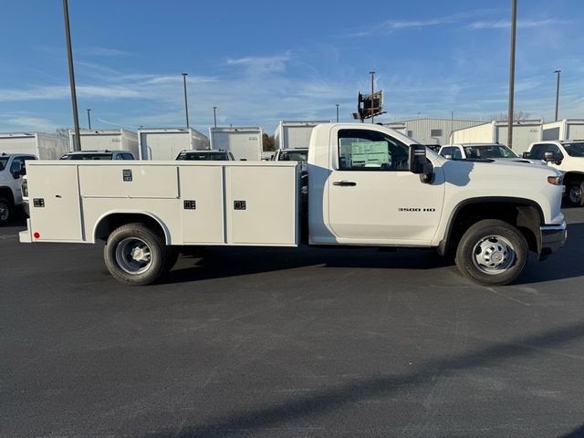 2025 Chevrolet Silverado 3500 HD Chassis Cab Work Truck