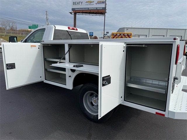 2025 Chevrolet Silverado 3500 HD Chassis Cab Work Truck