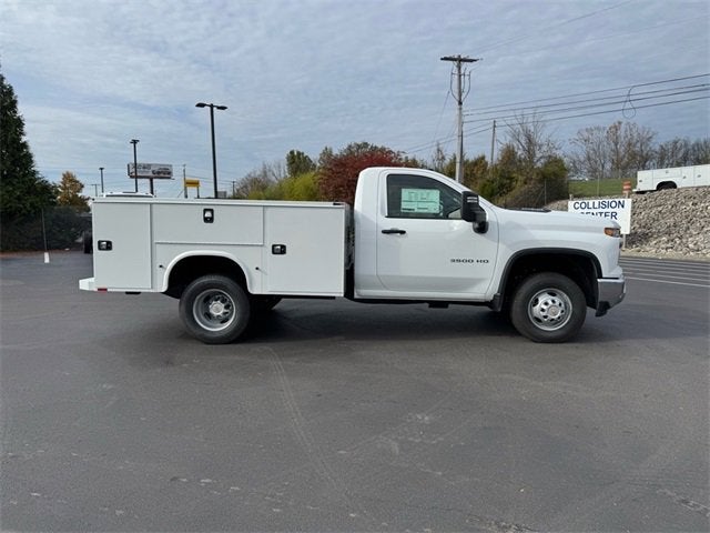 2025 Chevrolet Silverado 3500 HD Chassis Cab Work Truck