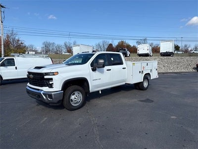 2025 Chevrolet Silverado 3500 HD Chassis Cab Work Truck