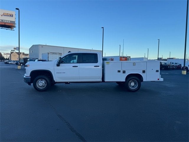 2025 Chevrolet Silverado 3500 HD Chassis Cab Work Truck