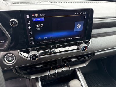 2024 Chevrolet Colorado WT