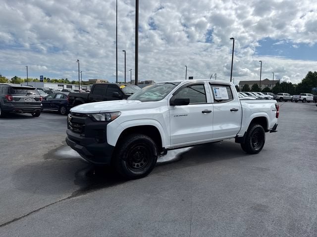 2025 Chevrolet Colorado WT/LT