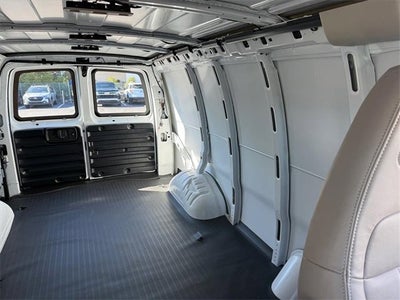 2025 Chevrolet Express Cargo 2500 WT
