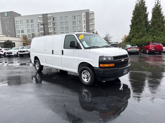 2022 Chevrolet Express Cargo 2500 WT