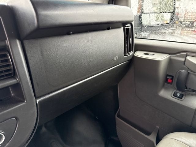 2022 Chevrolet Express Cargo 2500 WT