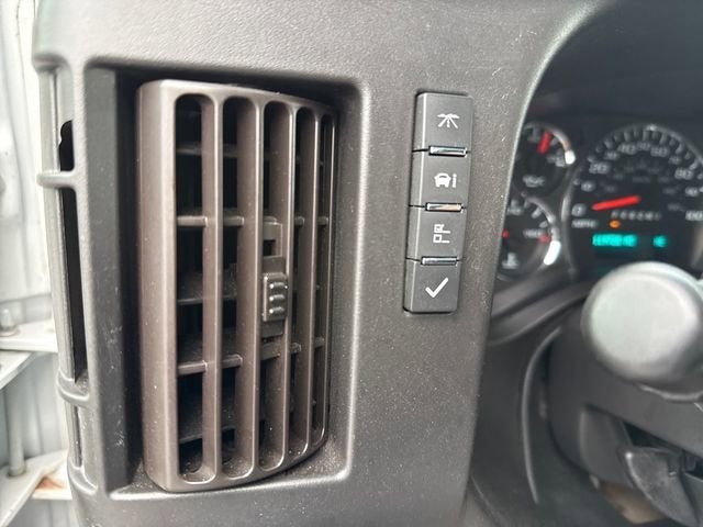 2022 Chevrolet Express Cargo 2500 WT