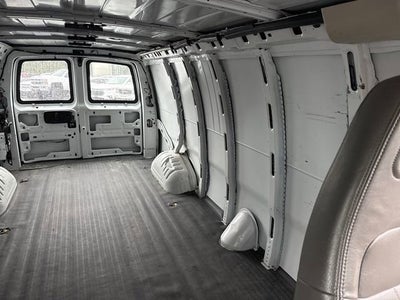 2022 Chevrolet Express Cargo 2500 WT