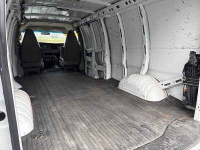 2022 Chevrolet Express Cargo 2500 WT