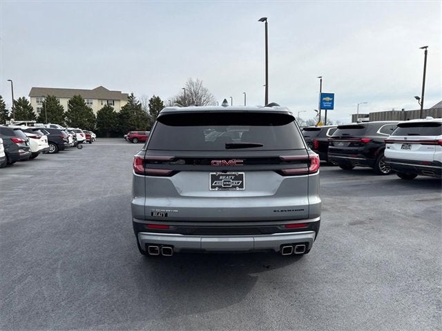 2025 GMC Acadia Elevation
