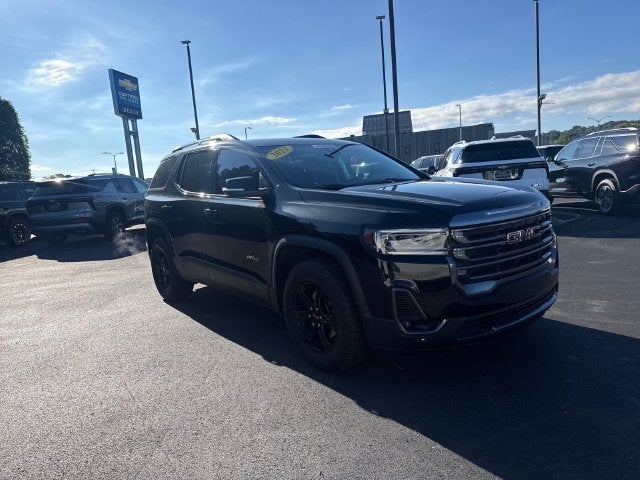 2023 GMC Acadia AT4