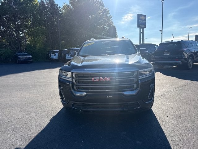 2023 GMC Acadia AT4