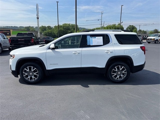 2023 GMC Acadia SLT