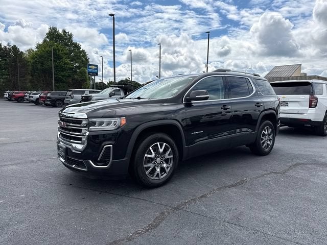 2023 GMC Acadia SLT