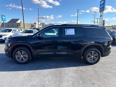 2025 Chevrolet Traverse LT