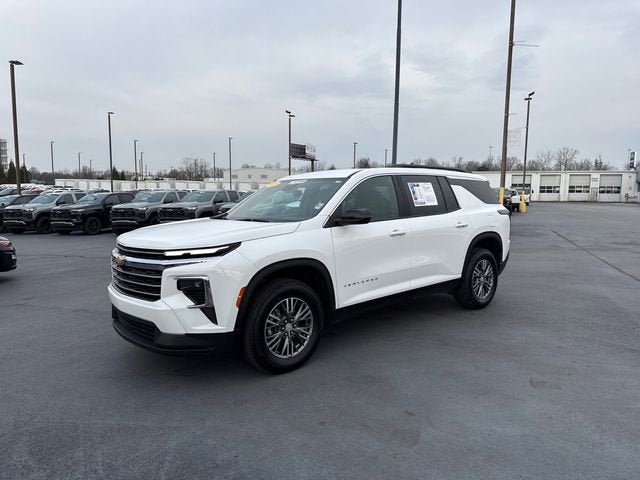 2025 Chevrolet Traverse LT