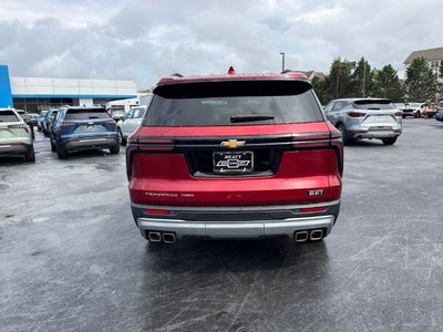 2025 Chevrolet Traverse LT