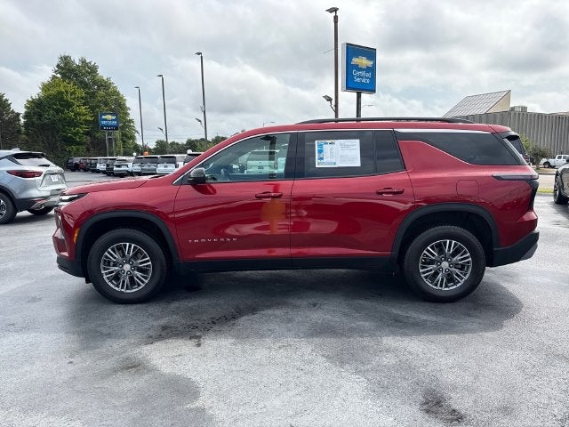 2025 Chevrolet Traverse LT