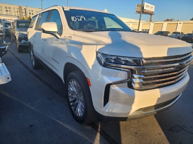 2023 Chevrolet Suburban High Country