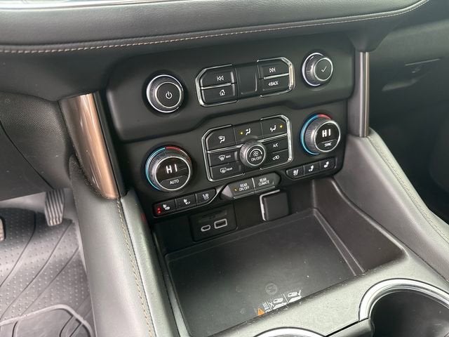 2021 Chevrolet Suburban High Country