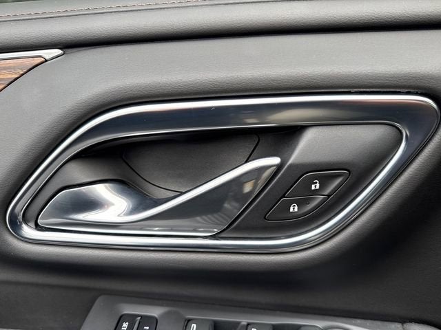 2021 Chevrolet Suburban High Country